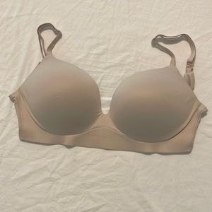 EUC! Like new Incredible by Victoria’s Secret padded no wire bra Size 36D